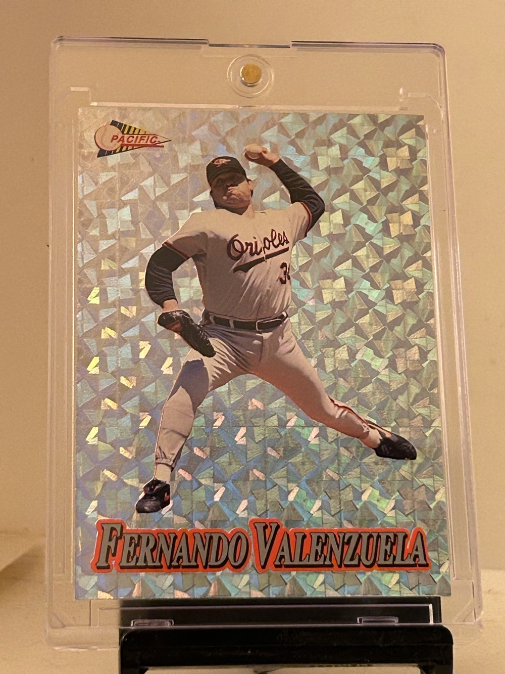 FERNANDO VALENZUELA 1994-Pacific-Silver Prizm